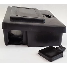 COMBI műanyag Egéretető, zárható